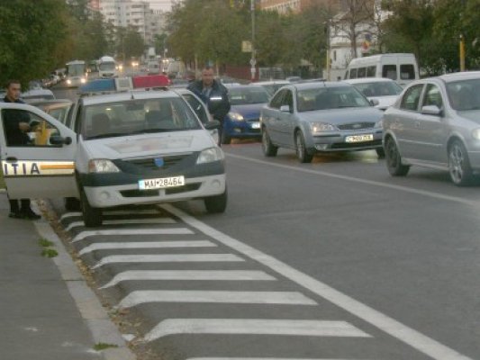 Accident pe trecerea de pietoni, în zona Far